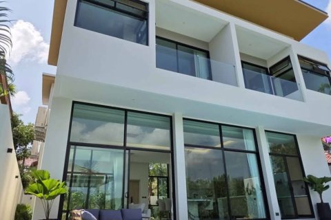 Villa in Chalong, Thailand 3 bedrooms № 162297