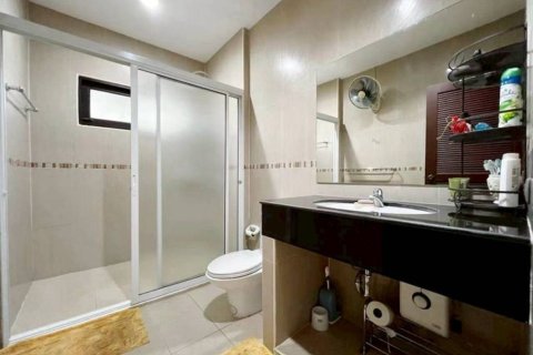 Villa in Sattahip, Thailand 3 bedrooms № 162295 - photo 8