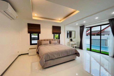 Villa in Pattaya, Thailand 3 bedrooms № 162296 - photo 10