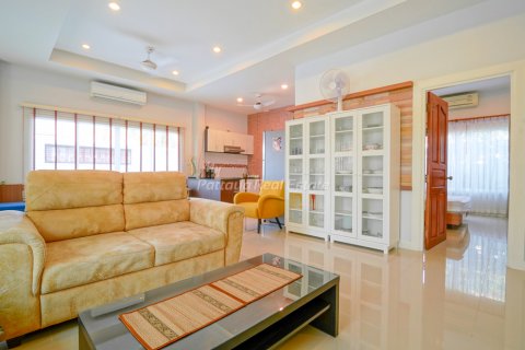 Maison à Bang Lamung, Thaïlande 3 chambres № 162291 - photo 8