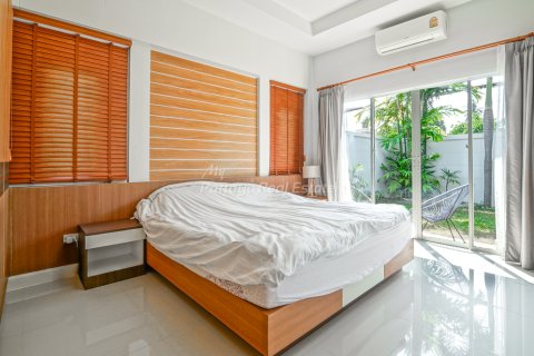 Maison à Bang Lamung, Thaïlande 3 chambres № 162291 - photo 28