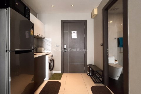 Condo in Bang Lamung, Thailand, 1 bedroom  № 162292 - photo 5