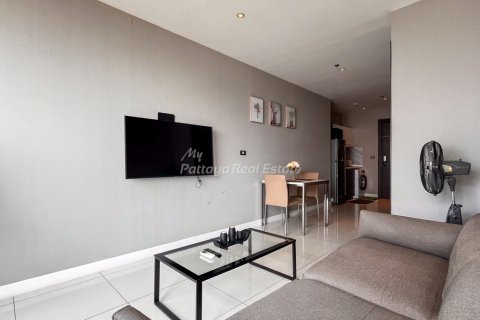 Condo in Bang Lamung, Thailand, 1 bedroom  № 162292 - photo 3