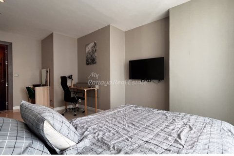 Condo in Bang Lamung, Thailand, 1 bedroom  № 162292 - photo 12