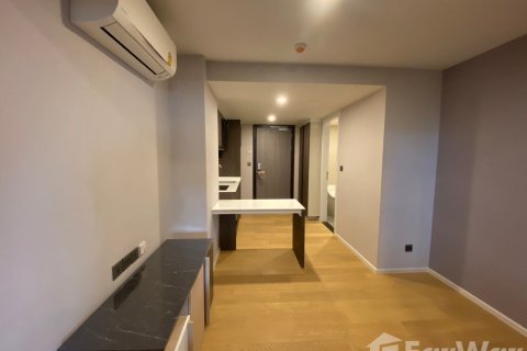 Studio in the Condo in Phaya Thai, Bangkok, Thailand  № 147885 - photo 5