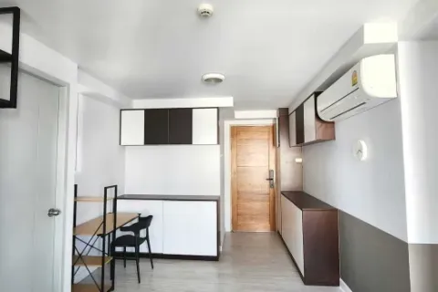 Eigentumswohnung in Huai Khwang, Bangkok, Thailand, 2 Schlafzimmer № 220094 - Foto 4