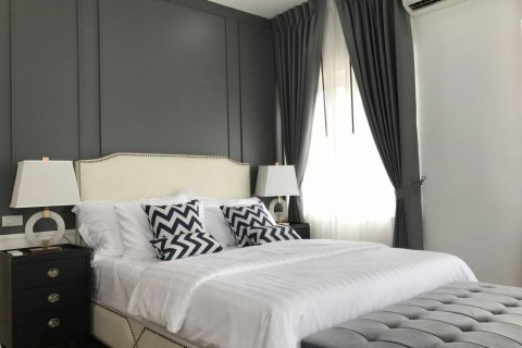 Villa in Hua Hin, Thailand 3 bedrooms № 168491 - photo 12