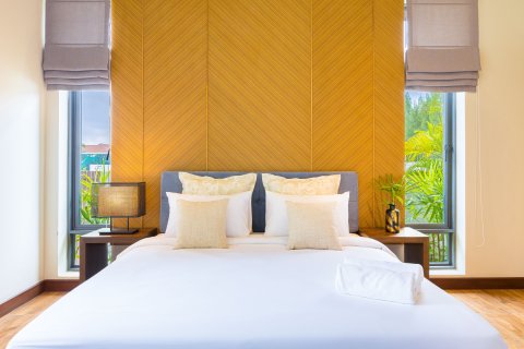 Villa in Hua Hin, Thailand 3 bedrooms № 168494 - photo 12