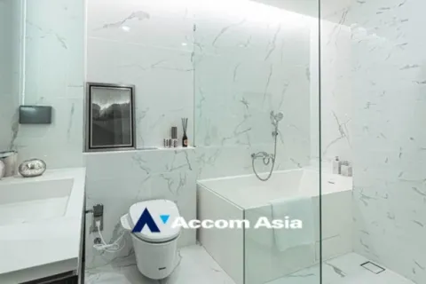 Condominio de 3 dormitorios en Khlong Toei, Bangkok, Tailandia № 215607 - foto 8