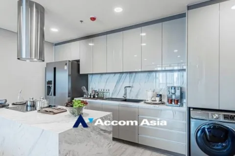 Condominio de 3 dormitorios en Khlong Toei, Bangkok, Tailandia № 215607 - foto 3