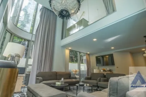 Duplex à Watthana, Bangkok, Thaïlande 3 chambres № 215606