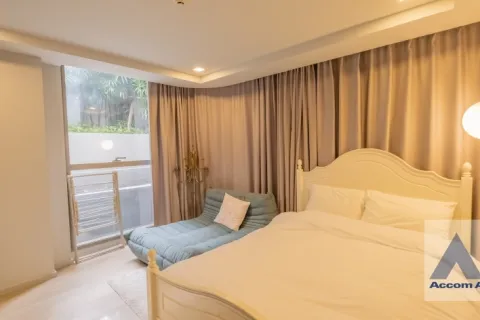 Duplex in Watthana, Bangkok, Thailand 3 bedrooms № 215606 - photo 10