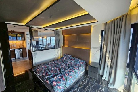 Studio dans le Condo à Watthana, Bangkok, Thaïlande  № 172052 - photo 4