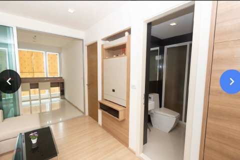 Studio in the Condo in Phaya Thai, Bangkok, Thailand  № 172053 - photo 2