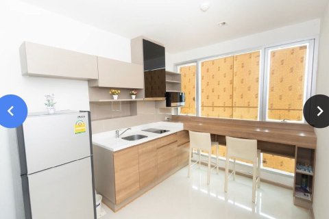 Studio in the Condo in Phaya Thai, Bangkok, Thailand  № 172053 - photo 3