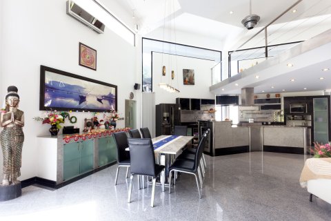 Villa à Phuket, Thaïlande 5 chambres № 172054 - photo 6