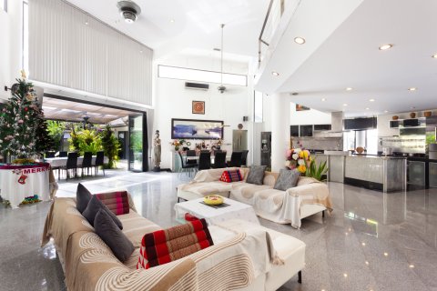 Villa à Phuket, Thaïlande 5 chambres № 172054 - photo 4