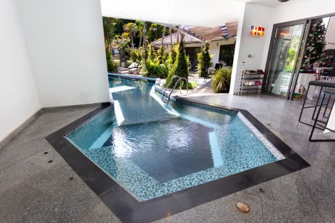 Villa à Phuket, Thaïlande 5 chambres № 172054 - photo 9