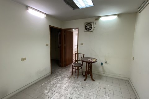 คอนโดมิเนียมในคลองเตย, กรุงเทพฯ, ประเทศไทย, 2 ห้องนอน № 200748 - รูปถ่าย 14