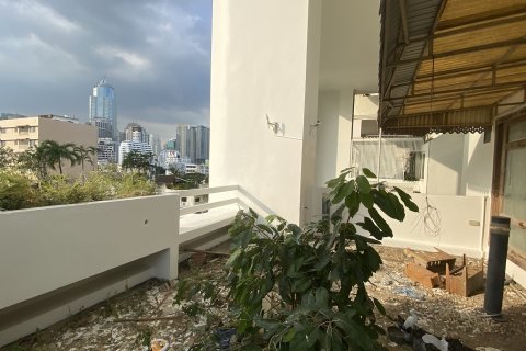 คอนโดมิเนียมในคลองเตย, กรุงเทพฯ, ประเทศไทย, 2 ห้องนอน № 200748 - รูปถ่าย 2