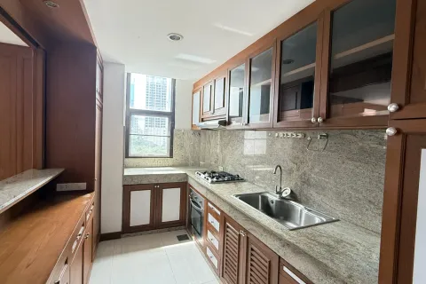 Condo in Watthana, Bangkok, Thailand, 2 bedrooms № 169267 - photo 6
