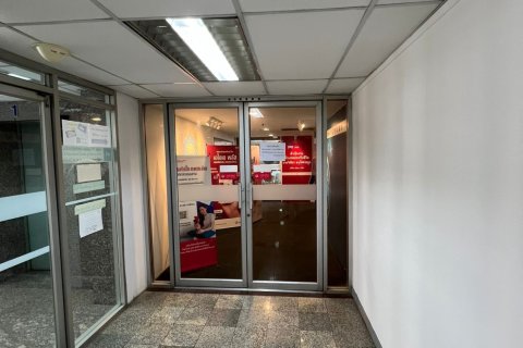 Office in Bang Rak, Bangkok, Thailand № 153093 - photo 2