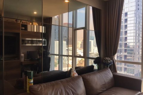 Condo à Bang Rak, Bangkok, Thaïlande, 2 chambres  № 151897 - photo 5