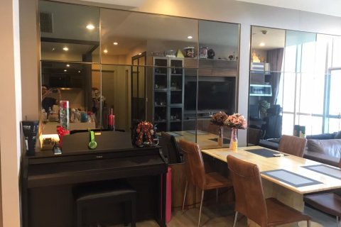 Condo à Bang Rak, Bangkok, Thaïlande, 2 chambres  № 151897 - photo 4