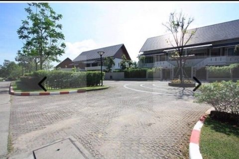 Townhouse in Kathu, Thailand 4 bedrooms № 151896 - photo 9