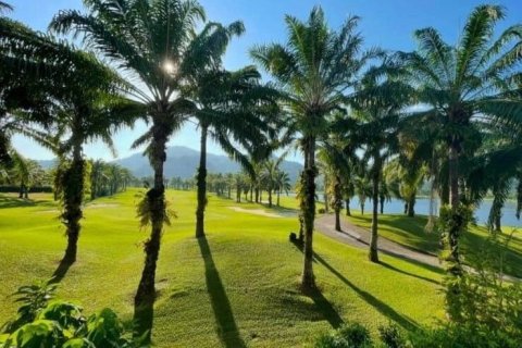 Townhouse in Kathu, Thailand 4 bedrooms № 151896 - photo 6