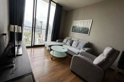 Condo in Bangkok, Thailand, 2 bedrooms  № 156828 - photo 2