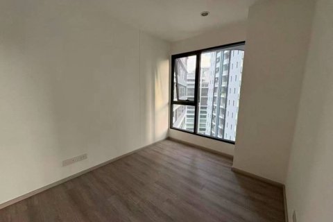 Condo in Bang Kapi, Bangkok, Thailand, 2 bedrooms  № 156827 - photo 2