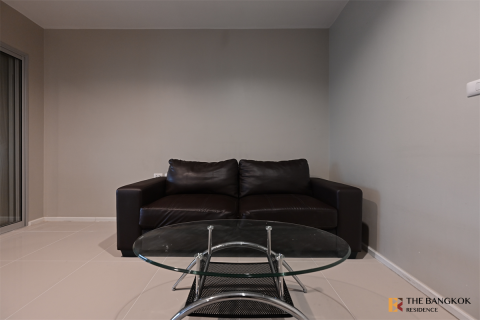 Condo in Bangkok, Thailand, 1 bedroom  № 209227 - photo 8