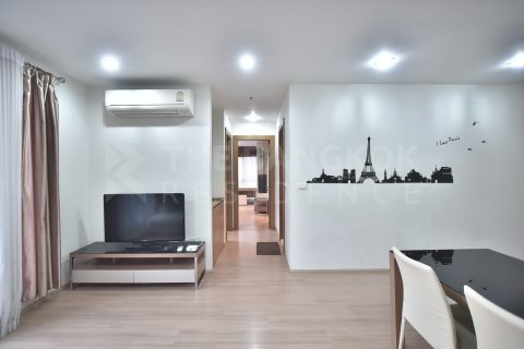 Condo in Bangkok, Thailand, 2 bedrooms  № 209225 - photo 8