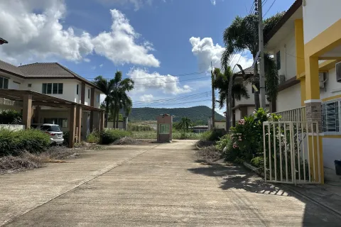Земельный участок в Паттайе, Таиланд 256м2  № 167570 - фото 2