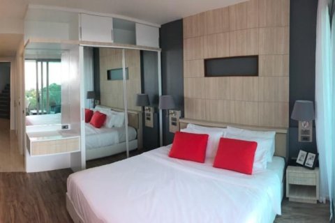 Студия в кондо в Кату, Таиланд № 167568