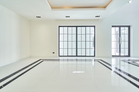House in San Sai, Thailand 4 bedrooms № 148960 - photo 6