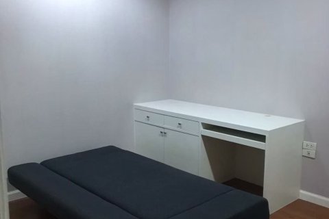 Condo in Watthana, Bangkok, Thailand, 3 bedrooms  № 148956 - photo 8