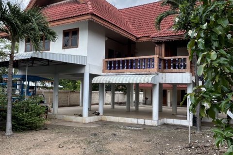 Maison à Uttaradit, Thaïlande 5 chambres № 148961 - photo 7