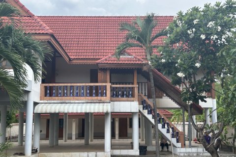 Maison à Uttaradit, Thaïlande 5 chambres № 148961 - photo 3