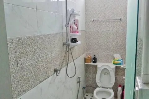 Gewerbeimmobilie in Din Daeng, Bangkok, Thailand 950 m2 № 219762 - Foto 7