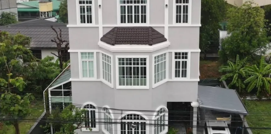 Haus in Bang Na, Bangkok, Thailand 4 Schlafzimmer № 214877
