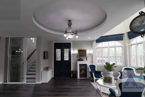 Haus in Bang Na, Bangkok, Thailand 4 Schlafzimmer № 214877 - Foto 3