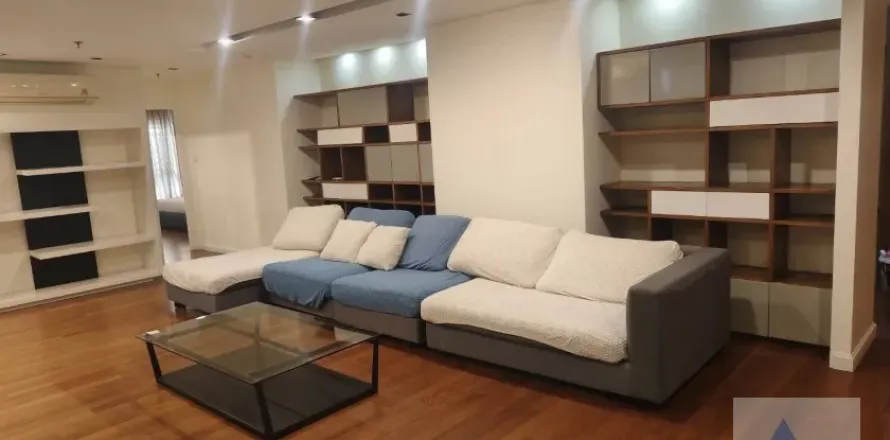 Eigentumswohnung in Huai Khwang, Bangkok, Thailand, 6 Schlafzimmer № 214882