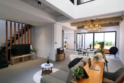 Haus in Watthana, Bangkok, Thailand 3 Schlafzimmer № 214879 - Foto 2