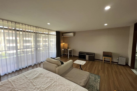 Townhouse in Bangkok, Thailand 4 bedrooms № 189560 - photo 10