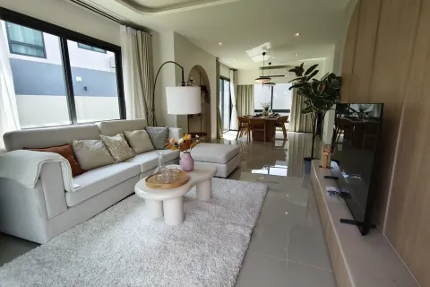 Maison à Pattaya, Thaïlande 3 chambres № 155638 - photo 30