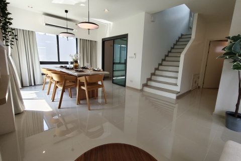 Maison à Pattaya, Thaïlande 3 chambres № 155638 - photo 8