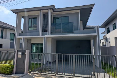 House in Pattaya, Thailand 3 bedrooms № 155638