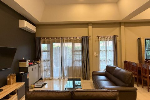 Maison à Pattaya, Thaïlande 3 chambres № 155641 - photo 10